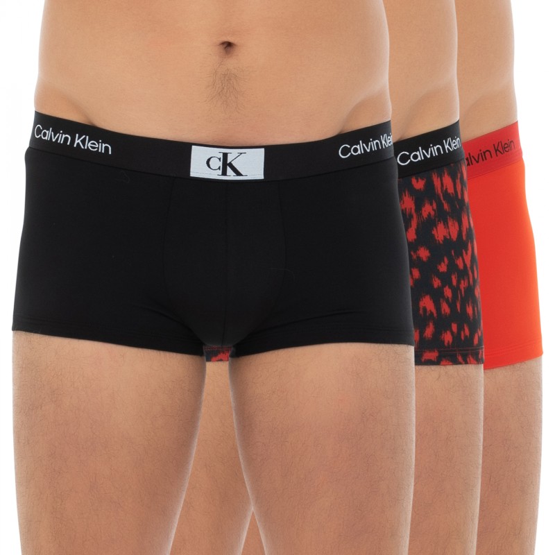 CalvinKlein_3-erSet_Trunks_Schwarz&Rot_gemustert