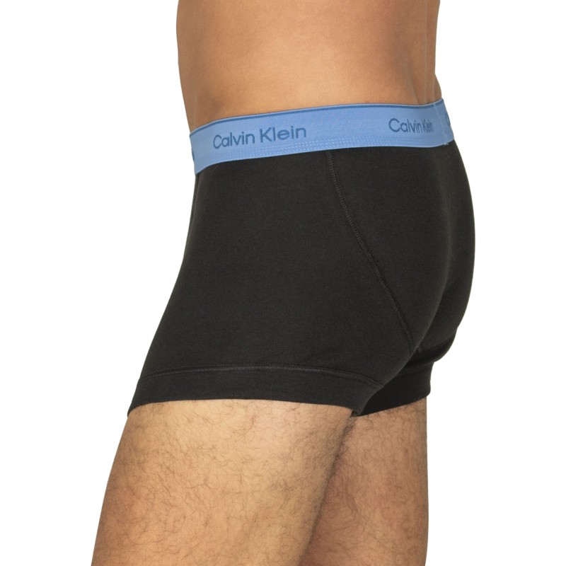 Calvin_Klein_3-er_Set_Trunks_Schwarz_mit_anbegesetztem_Webbund