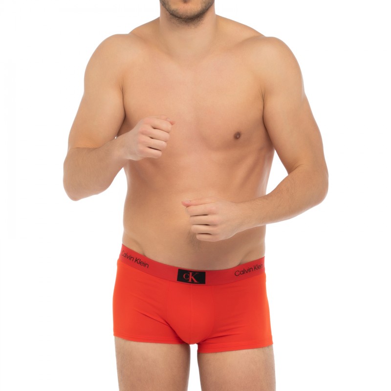 CalvinKlein_3-erSet_Trunks_Schwarz&Rot_gemustert