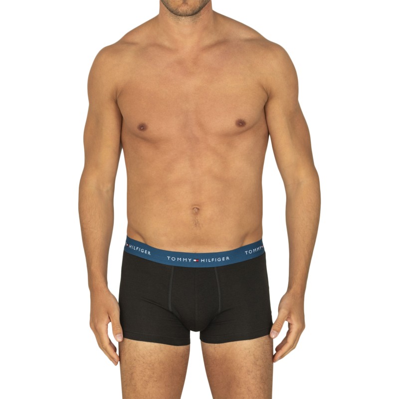 TommyHilfiger_3-erSet_Trunks_Schwarz_mitverschiedenfabigemWebbund