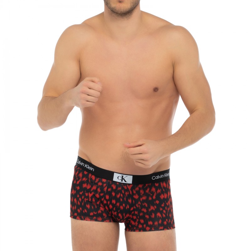 CalvinKlein_3-erSet_Trunks_Schwarz&Rot_gemustert